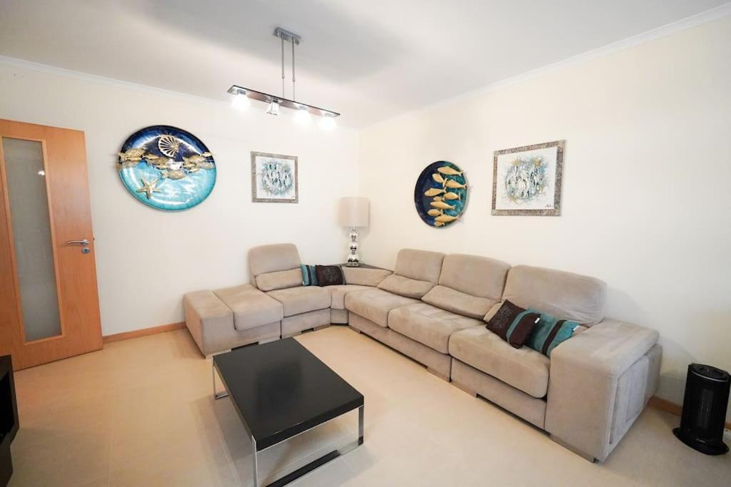 Dalila'S House Apartment Nazare Bagian luar foto